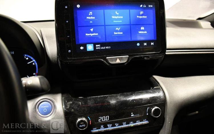 TOYOTA YARIS CROSS DYNAMIC GRIS GR-575-FC