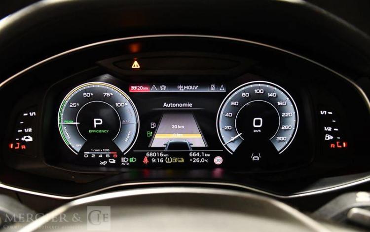 AUDI A6 C8 50 TFSI E 299CH NOIR GR-747-MW