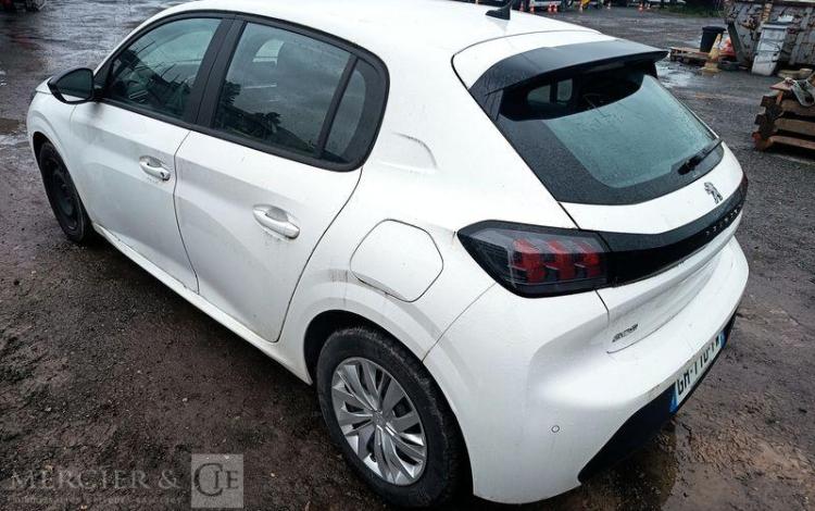 PEUGEOT 208 II (P21)SOCIETE 5 Portes 1.5 Blue HDi S&S 100 cv – DIESEL – ANNEE 2023 GRIS GR-770-TW