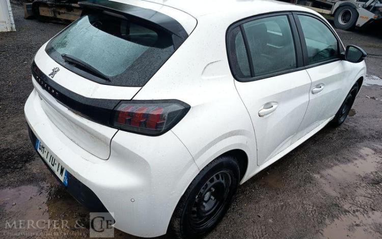 PEUGEOT 208 II (P21)SOCIETE 5 Portes 1.5 Blue HDi S&S 100 cv – DIESEL – ANNEE 2023 GRIS GR-770-TW