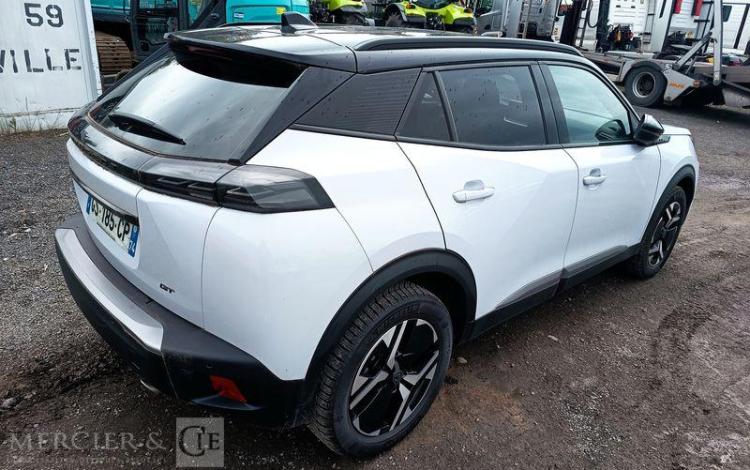 PEUGEOT 2008 1,5 BLUE HDI 16V S&S 130 CV – DIESEL – 55351 KMS – ANNEE 2023 BLANC GS-185-CP