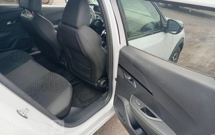 PEUGEOT 2008 1,5 BLUE HDI 16V S&S 130 CV – DIESEL – 55351 KMS – ANNEE 2023 BLANC GS-185-CP