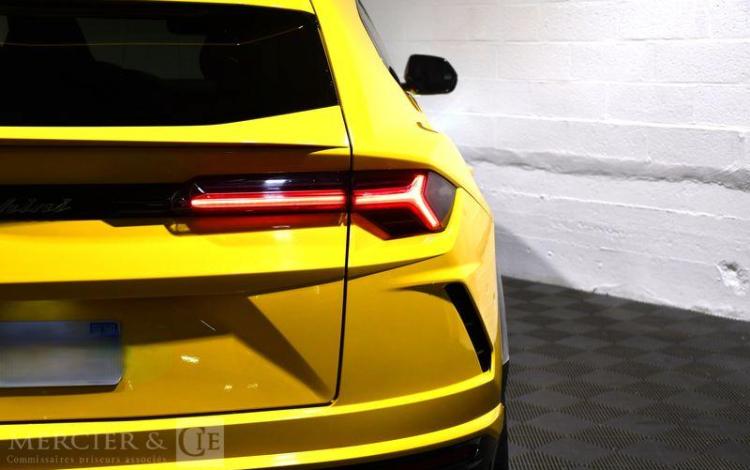 LAMBORGHINI URUS 4,0 V8 BITURBO BASE JAUNE GT-358-TA