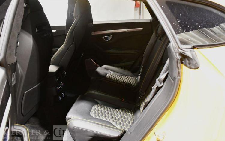 LAMBORGHINI URUS 4,0 V8 BITURBO BASE JAUNE GT-358-TA