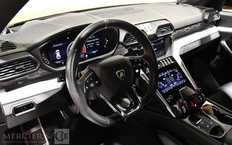 LAMBORGHINI URUS 4,0 V8 BITURBO BASE JAUNE GT-358-TA