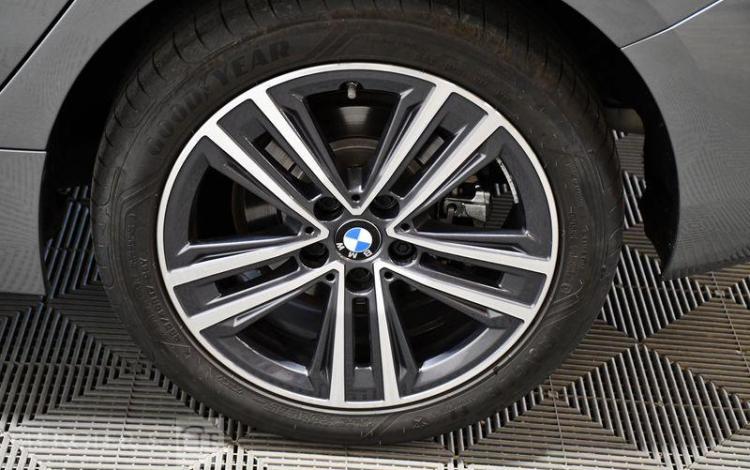 BMW SERIE 1 1.5 116 I 110ch DKG GRIS GT-977-FW