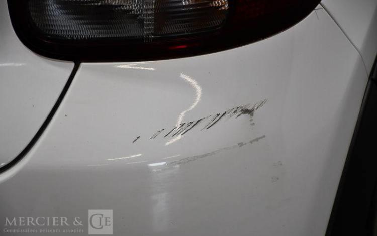 CITROEN C3 1,2 PURETECH 80 FEEL BLANC GV-332-BB