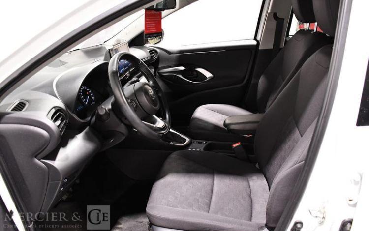 TOYOTA YARIS 1.5 114ch MHEV DYNAMIC BVA BLANC GW-848-CP
