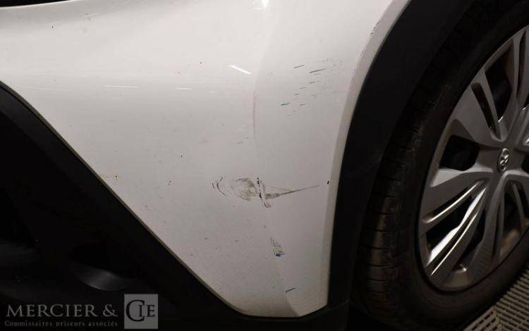 TOYOTA AYGO X BLANC GY-418-SZ