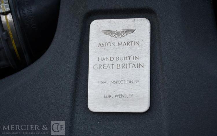 ASTON MARTIN DB11  GY-489-KA