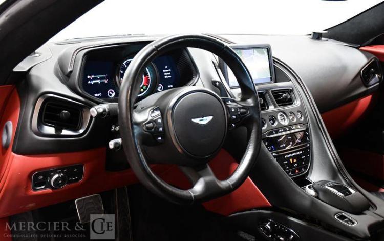 ASTON MARTIN DB11  GY-489-KA