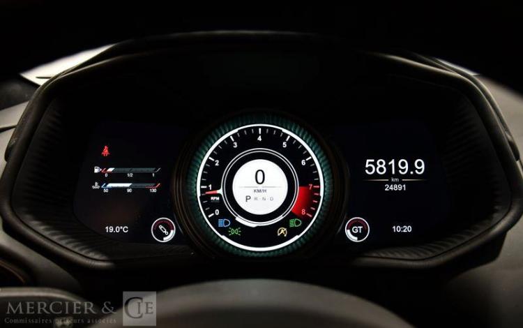ASTON MARTIN DB11  GY-489-KA