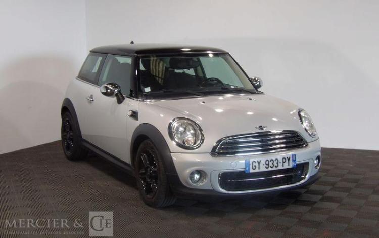MINI COOPER 2.0 D 110CH BVA GRIS GY-933-PY
