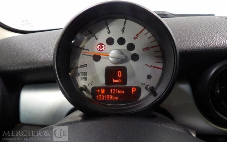 MINI COOPER 2.0 D 110CH BVA GRIS GY-933-PY