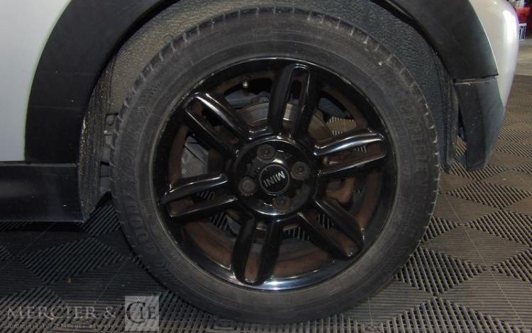 MINI COOPER 2.0 D 110CH BVA GRIS GY-933-PY