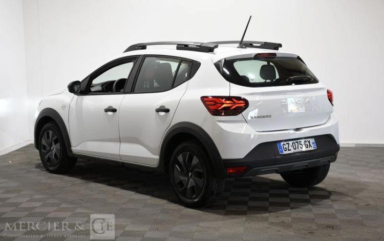 DACIA SANDERO STEPWAY 1.0 ECO-G GPL 100ch ESSENTIAL BLANC GZ-075-GX