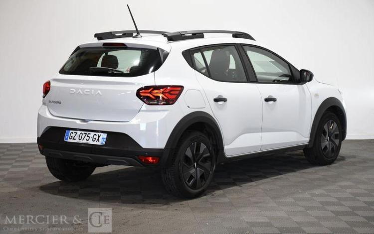 DACIA SANDERO STEPWAY 1.0 ECO-G GPL 100ch ESSENTIAL BLANC GZ-075-GX