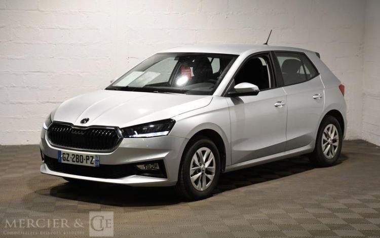SKODA FABIA 1.0 TSI 95ch SELECTION GRIS GZ-280-PZ