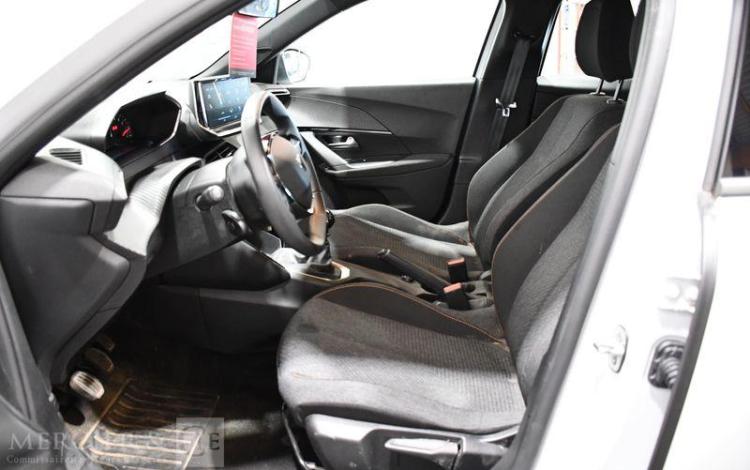 PEUGEOT 2008 1.2 PURETECH 100ch STYLE BLANC HA-964-TE