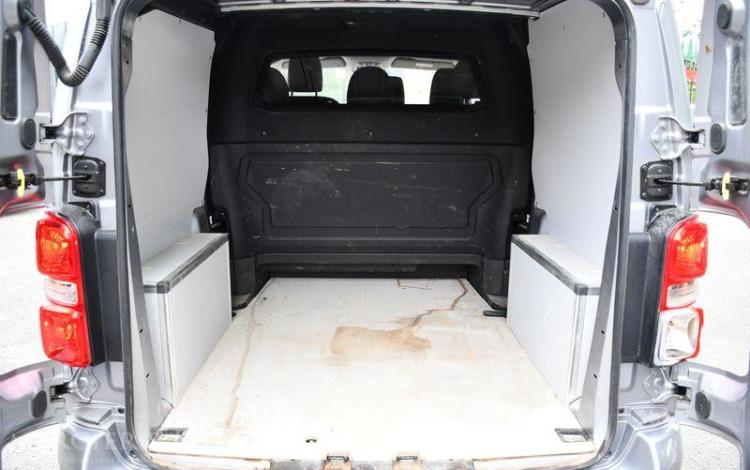 PEUGEOT EXPERT 2.0 BLUEHDI 180ch L2 PREMIUM CABINE APPROFONDIE EAT GRIS HA-975-VB
