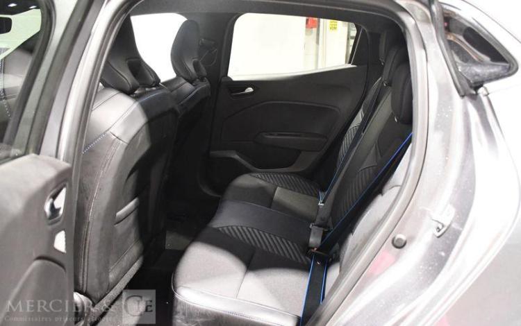 RENAULT CLIO V 1.0 TCE 90ch ESPRIT ALPINE GRIS HC-662-XR