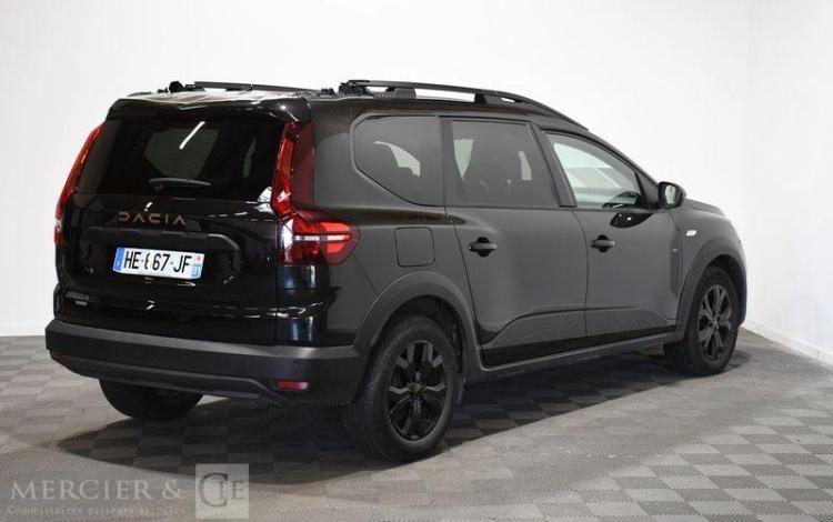 DACIA JOGGER 1.6 140ch MHEV EXTREME BVA NOIR HE-667-JF