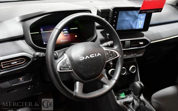 DACIA JOGGER 1.6 140ch MHEV EXTREME BVA NOIR HE-667-JF