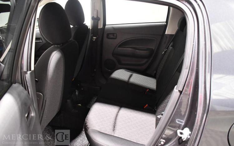 MITSUBISHI SPACE STAR GRIS HE-866-MP