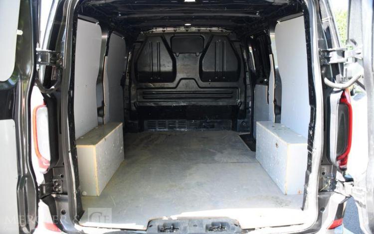 VOLKSWAGEN TRANSPORTER VAN TDI 150CH BVA8 L1 GRIS HE-946-JD