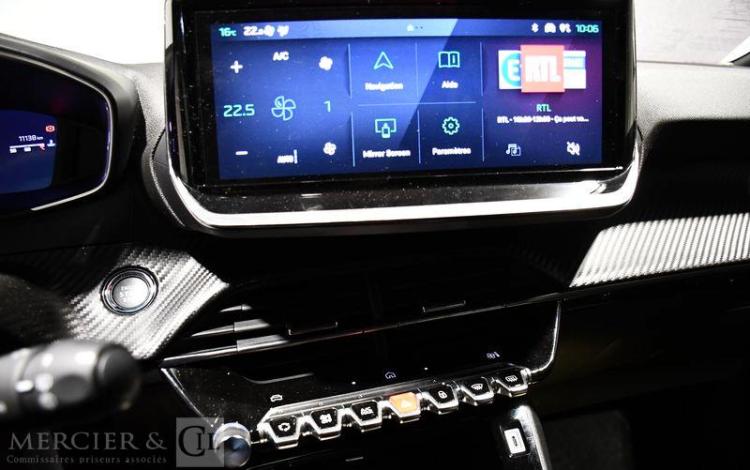 PEUGEOT 2008 1.2 PURETECH 100ch ALLURE NOIR HF-343-MT