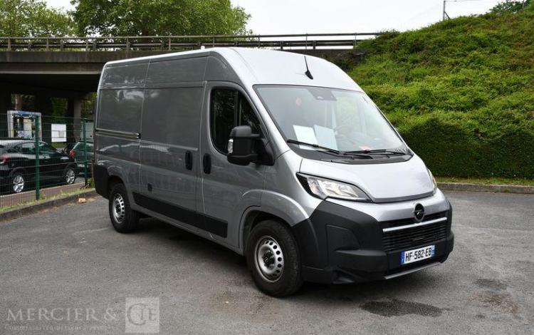 OPEL MOVANO GRIS HF-582-EB
