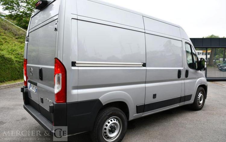 OPEL MOVANO GRIS HF-582-EB