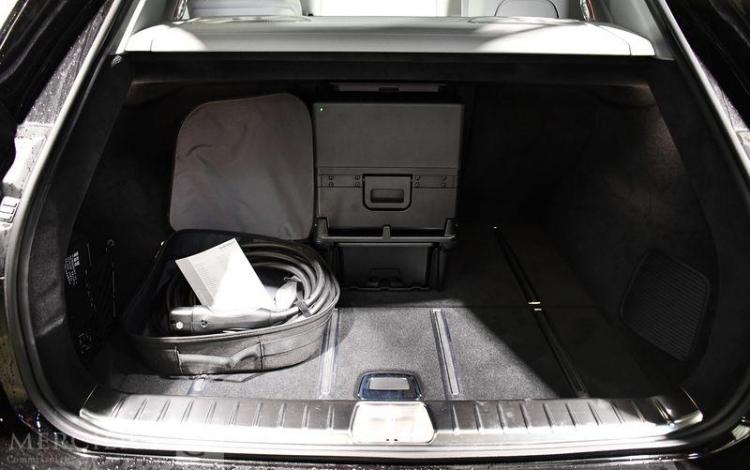 MERCEDES MAYBACK EQS 680 SUV NOIR HF-868-CT
