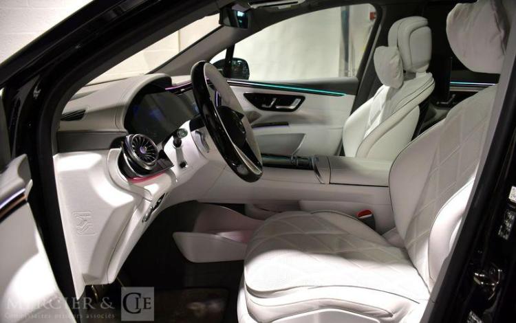 MERCEDES MAYBACK EQS 680 SUV NOIR HF-868-CT