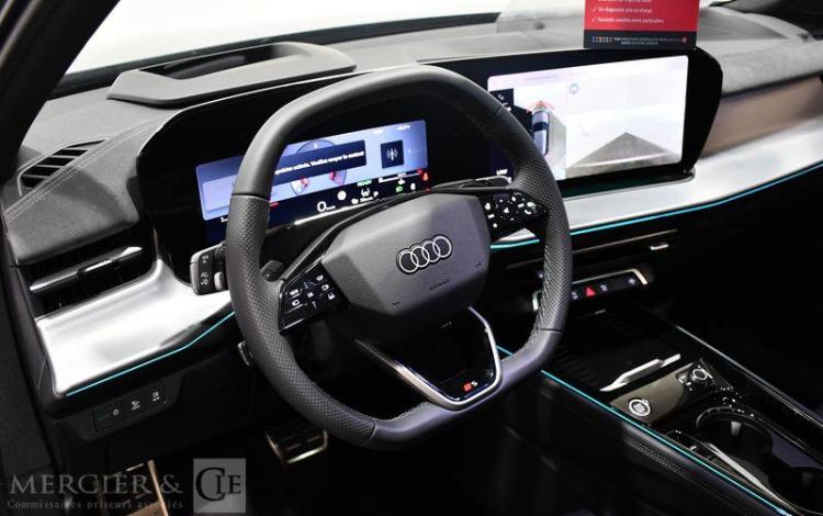AUDI Q3 2.0 35 TDI 150ch S-LINE S-TRONIC VERT HH-920-LY