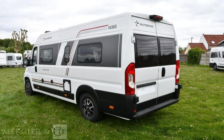 FIAT AUTOSTAR V630 G DESIGN EDITION 2,2 JTD 140CH BLANC HJ-540-GL
