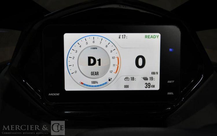 WOLT-E SCOOTER ELECTRIQUE W01 ABS – AN 2026  HK-757-MZ