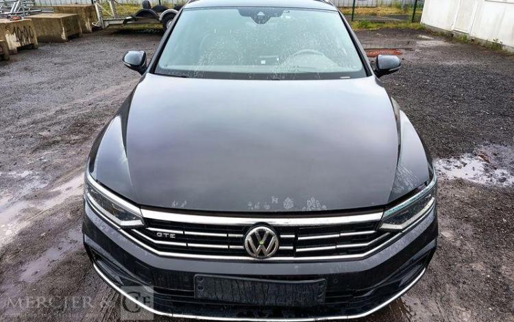 VOLKSWAGEN PASSAT – POUR PIECES SANS CARTE GRISE GRIS TXAM085