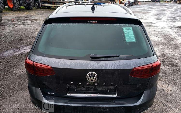 VOLKSWAGEN PASSAT – POUR PIECES SANS CARTE GRISE GRIS TXAM085