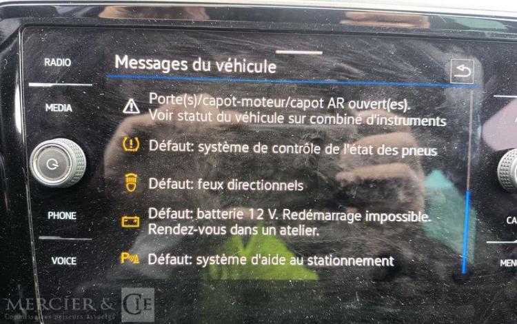 VOLKSWAGEN PASSAT – POUR PIECES SANS CARTE GRISE GRIS TXAM085