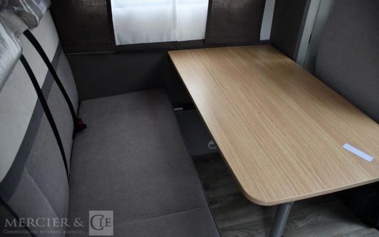 LMC CAMPING-CAR PROFILE TOURER LIFT H730G  2.2 HDI 140ch BLANC HJ-981-JS