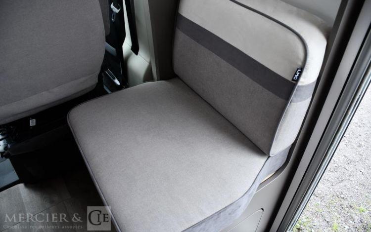 LMC CAMPING-CAR PROFILE TOURER LIFT H730G  2.2 HDI 140ch BLANC HJ-981-JS