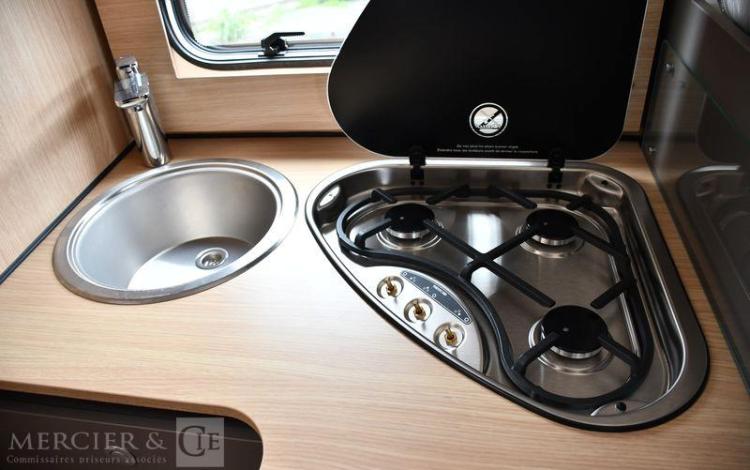 LMC CAMPING-CAR PROFILE TOURER LIFT H730G  2.2 HDI 140ch BLANC HJ-981-JS