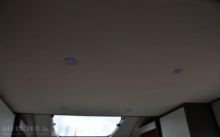 LMC CAMPING-CAR PROFILE TOURER LIFT H730G  2.2 HDI 140ch BLANC HJ-981-JS
