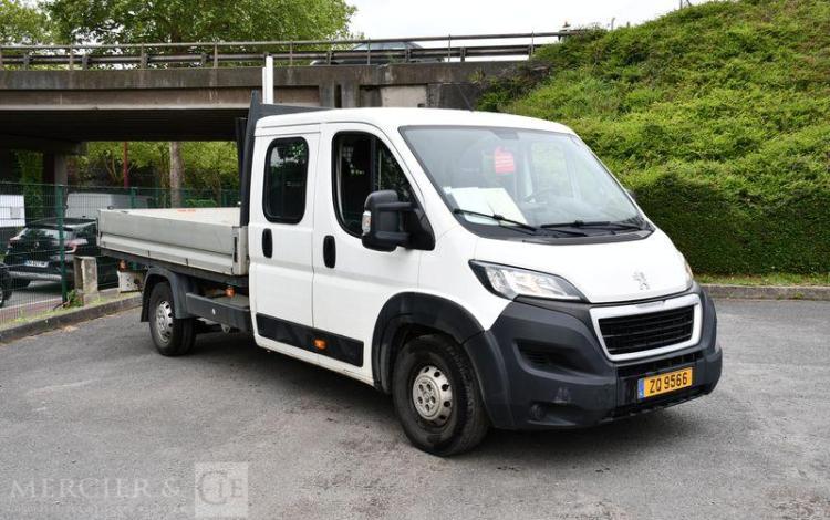 PEUGEOT BOXER L4 435 2,2 BLUEHDI 140 S&S PREMIUM BLANC ZQ9566