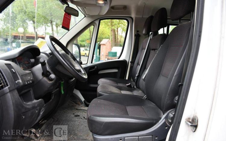 PEUGEOT BOXER L4 435 2,2 BLUEHDI 140 S&S PREMIUM BLANC ZQ9566