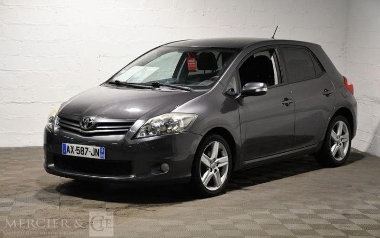 TOYOTA AURIS 1,4 D4D 90 SPORT LINE GRIS AX-587-JN