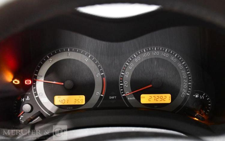 TOYOTA AURIS 1,4 D4D 90 SPORT LINE GRIS AX-587-JN