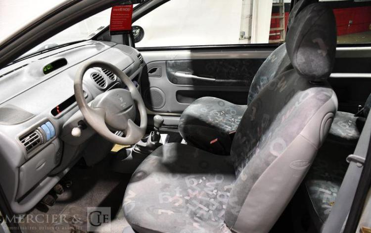 RENAULT TWINGO 1,2 60 EXPRESSION GRIS DK-087-LC