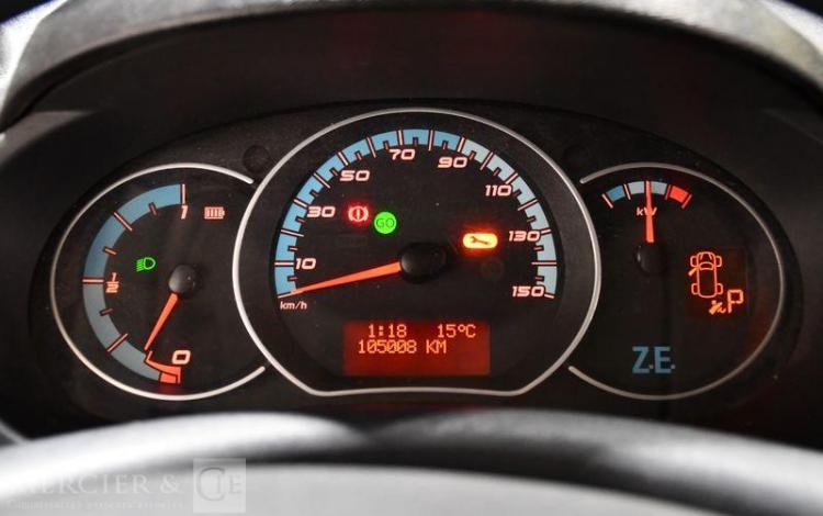RENAULT KANGOO ZE 22 L2 JAUNE EE-602-EC